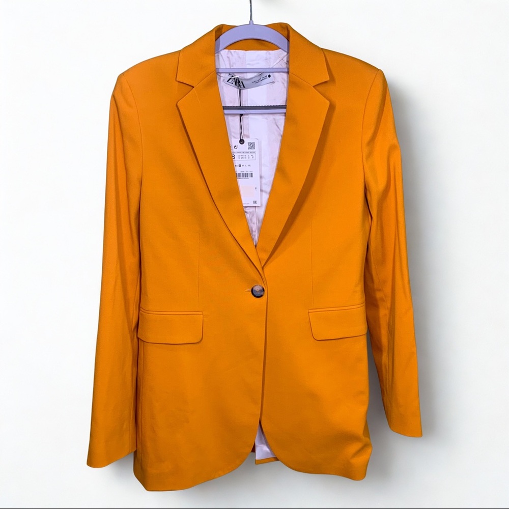 Zara Classic Blazer - Picture 2 of 6